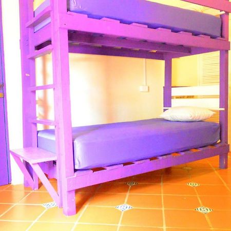 The Yak Hostel Playa del Carmen Exterior foto
