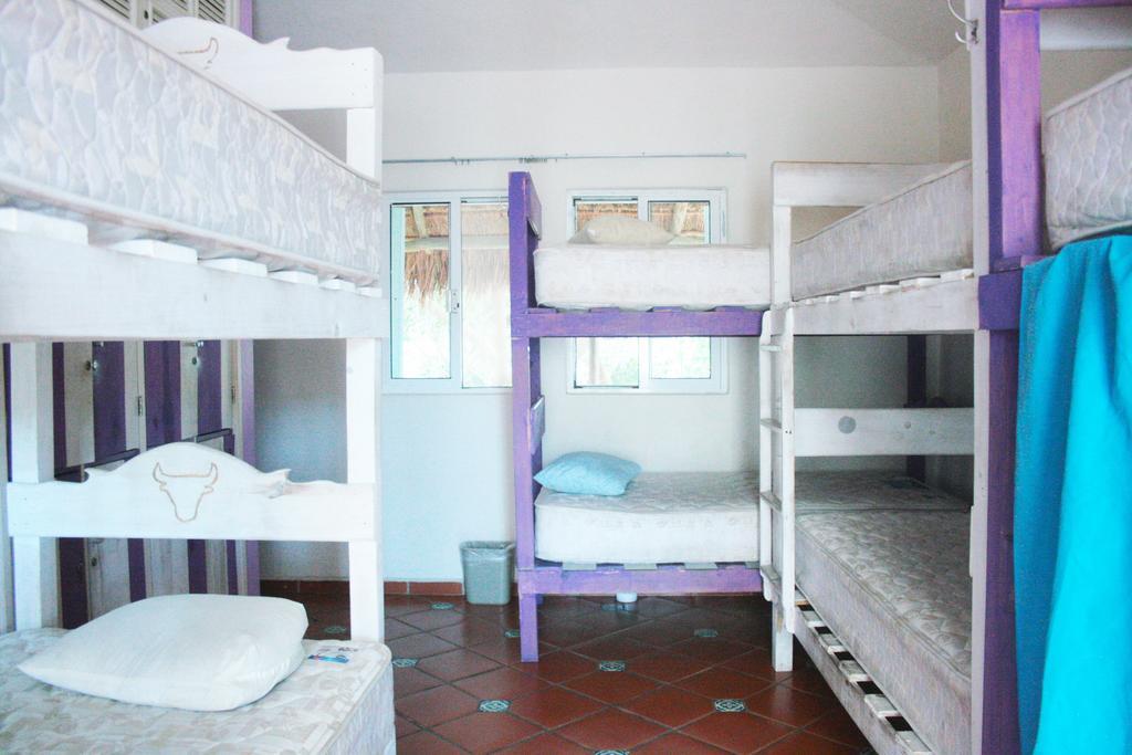 The Yak Hostel Playa del Carmen Zimmer foto